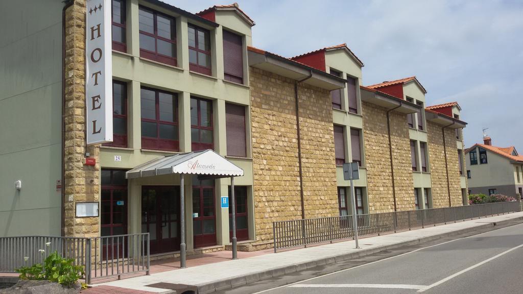 Hotel Alameda Villaviciosa  Dış mekan fotoğraf